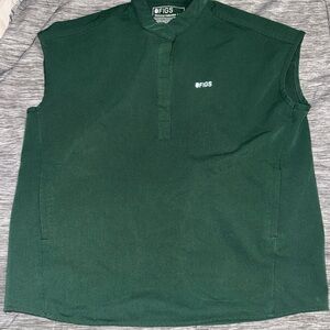 RARE FIGS EXTREME Women’s Rafela Scrub Top.